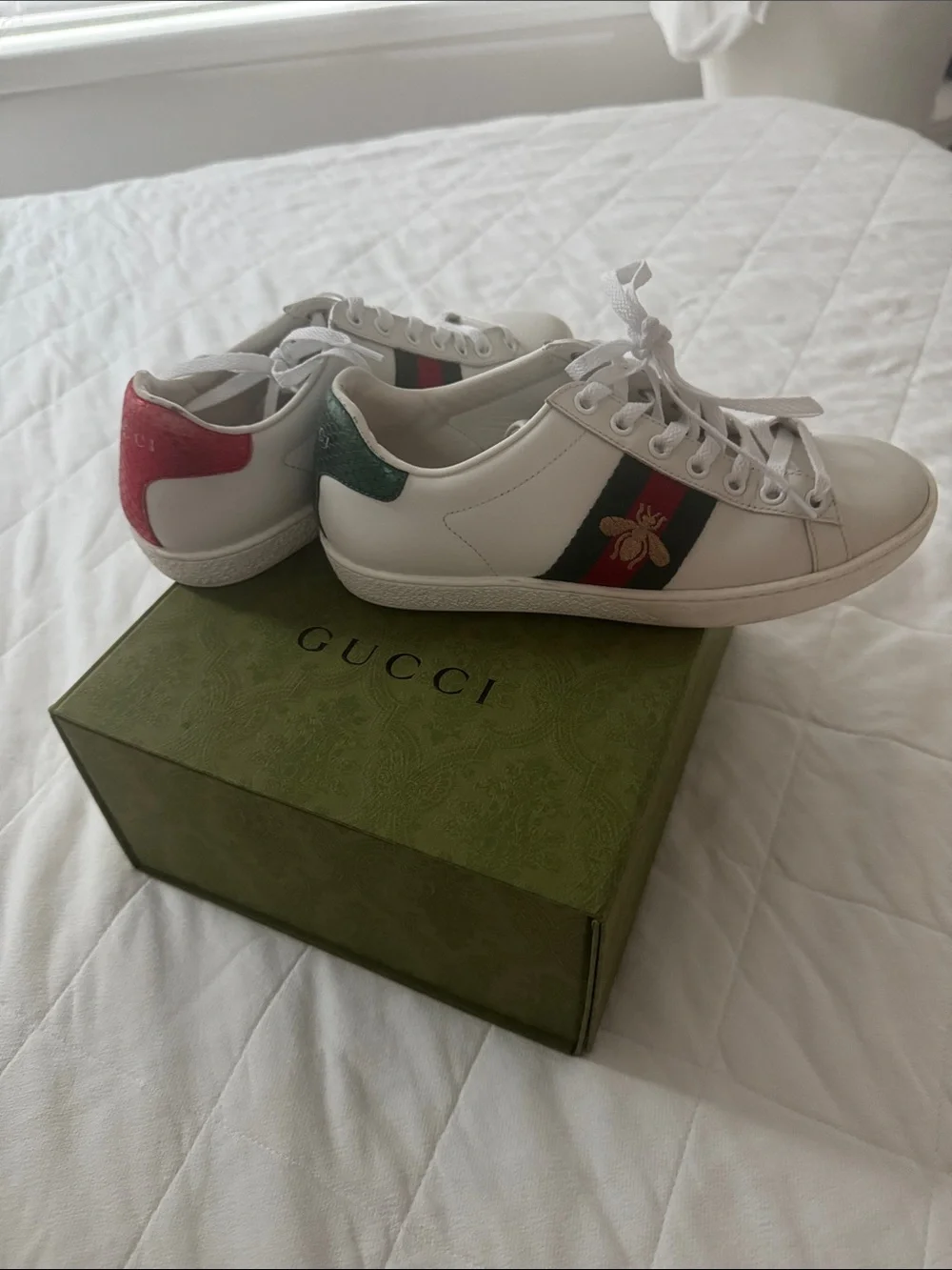 Gucci White Leather Sneakers with Red & Green